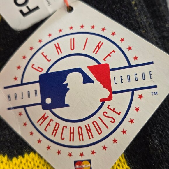 Forever Collectibles Knit Pittsburgh Pirates Scarf Black Gold Fringed Ends NWT - Picture 6 of 10